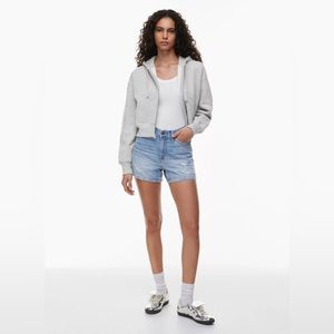 Levi’s 80’s Mom Short